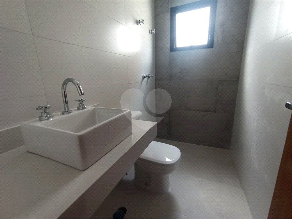 Sobrado novo Jardim França, 3 dormitórios, 1 suíte, 3 vagas