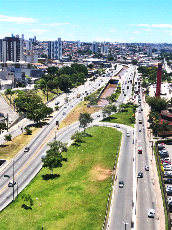 5 minutos do Metrô