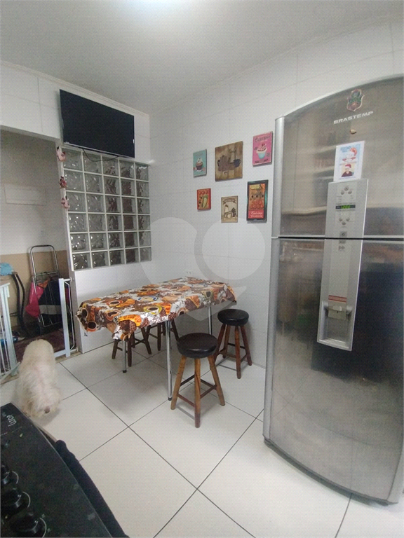 Apartamento à venda com 2 quartos, 70m² - Foto 14