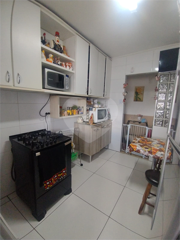 Apartamento à venda com 2 quartos, 70m² - Foto 26