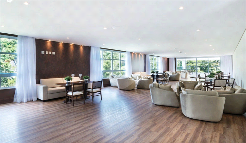 Apartamento Mobiliado com 3 quartos, 101 m² , 2 vagas em Campos do Jordão