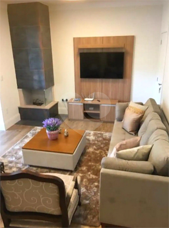Apartamento Mobiliado com 3 quartos, 101 m² , 2 vagas em Campos do Jordão