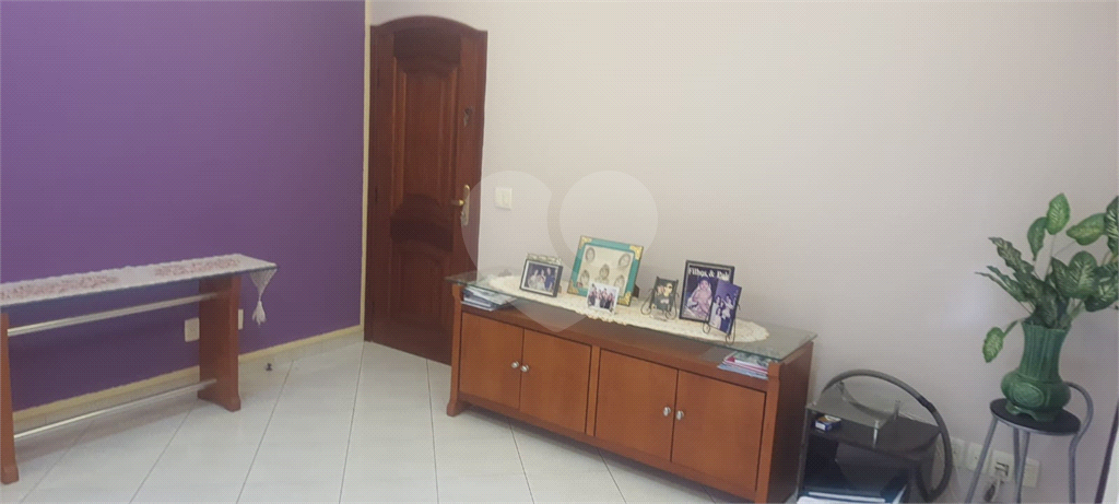 Casa à venda com 3 quartos, 200m² - Foto 3