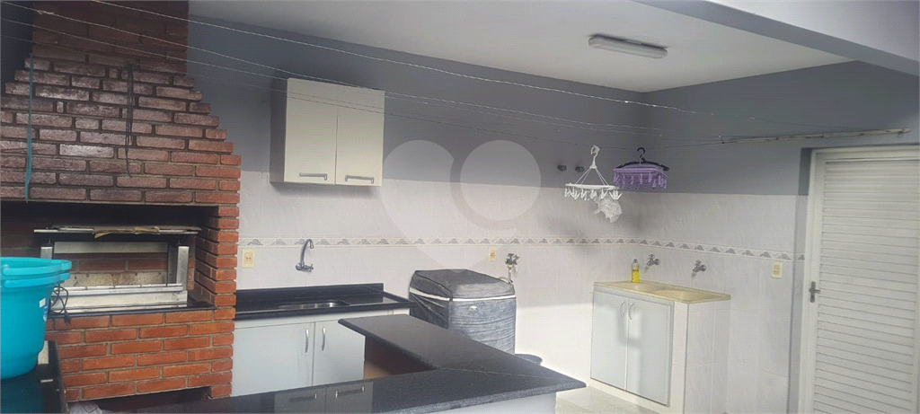 Casa à venda com 3 quartos, 200m² - Foto 23