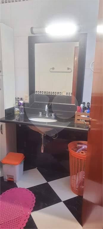 Casa à venda com 3 quartos, 200m² - Foto 26