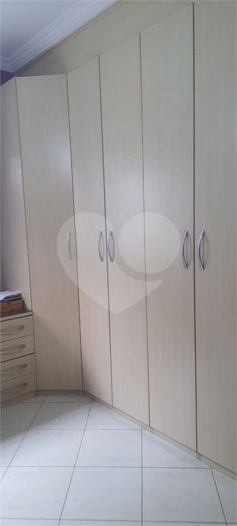 Casa à venda com 3 quartos, 200m² - Foto 17