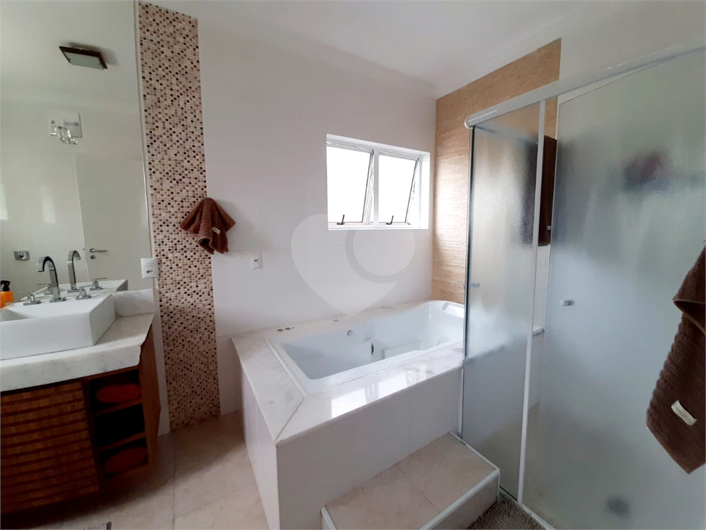 Sobrado para venda 4 dormitórios, piscina zona norte São Paulo