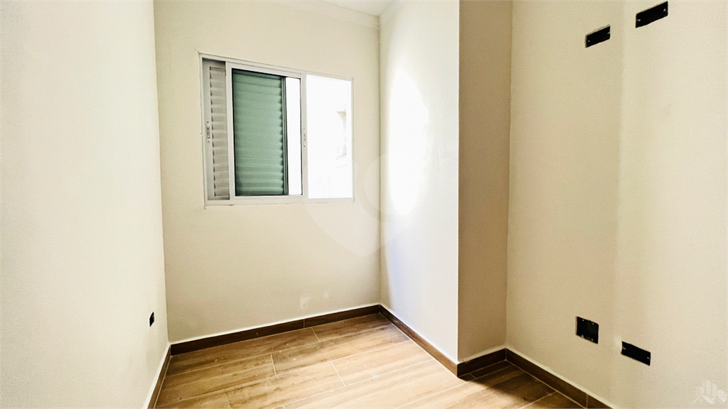 Sobrado novo com 3 quartos na Vila Mazzei