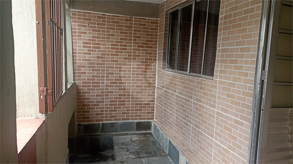 Sobrado à venda com 3 quartos, 200m² - Foto 5