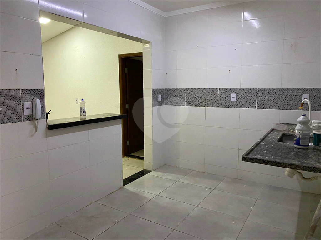 Casa à venda com 3 quartos, 160m² - Foto 1