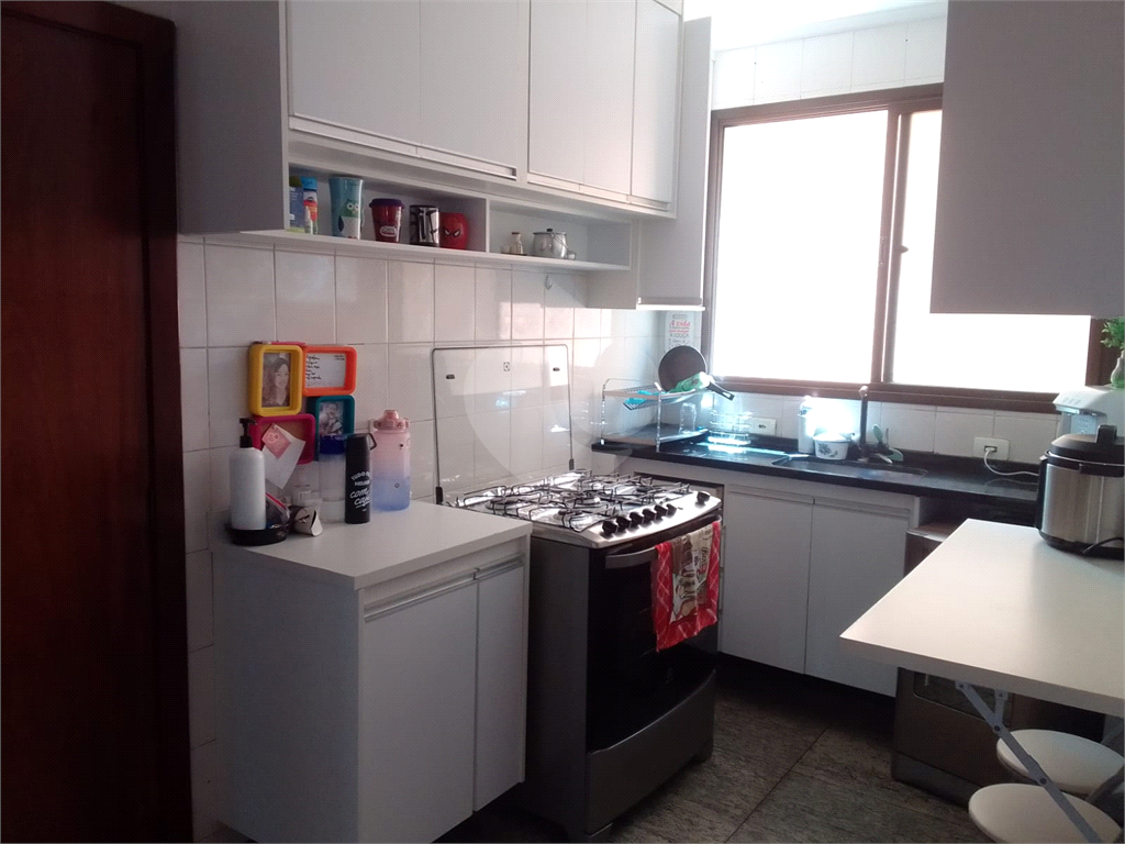 Apartamento em Osasco, entre o Centro e o bairro Bela Vista, 108,81m², 4 quartos, 1 suíte, 2 vagas 