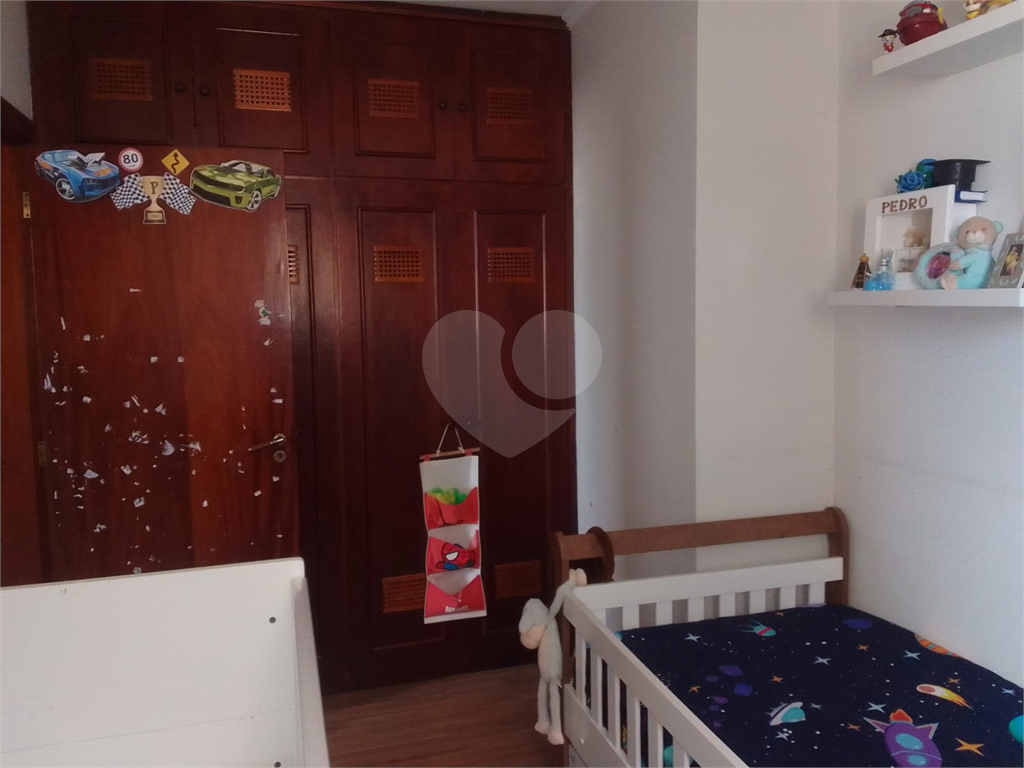 Apartamento em Osasco, entre o Centro e o bairro Bela Vista, 108,81m², 4 quartos, 1 suíte, 2 vagas 