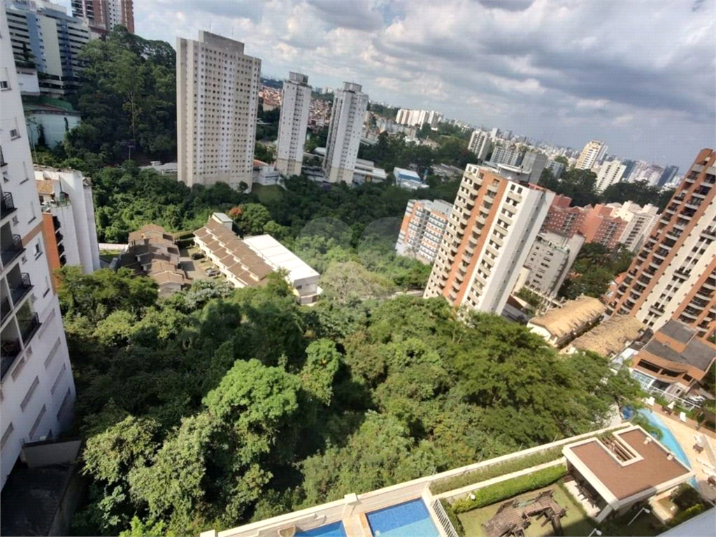 Apto 2 suítes 2 vagas