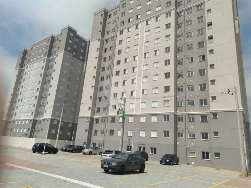 Apto 2 quartos 1 vaga em Guarulhos