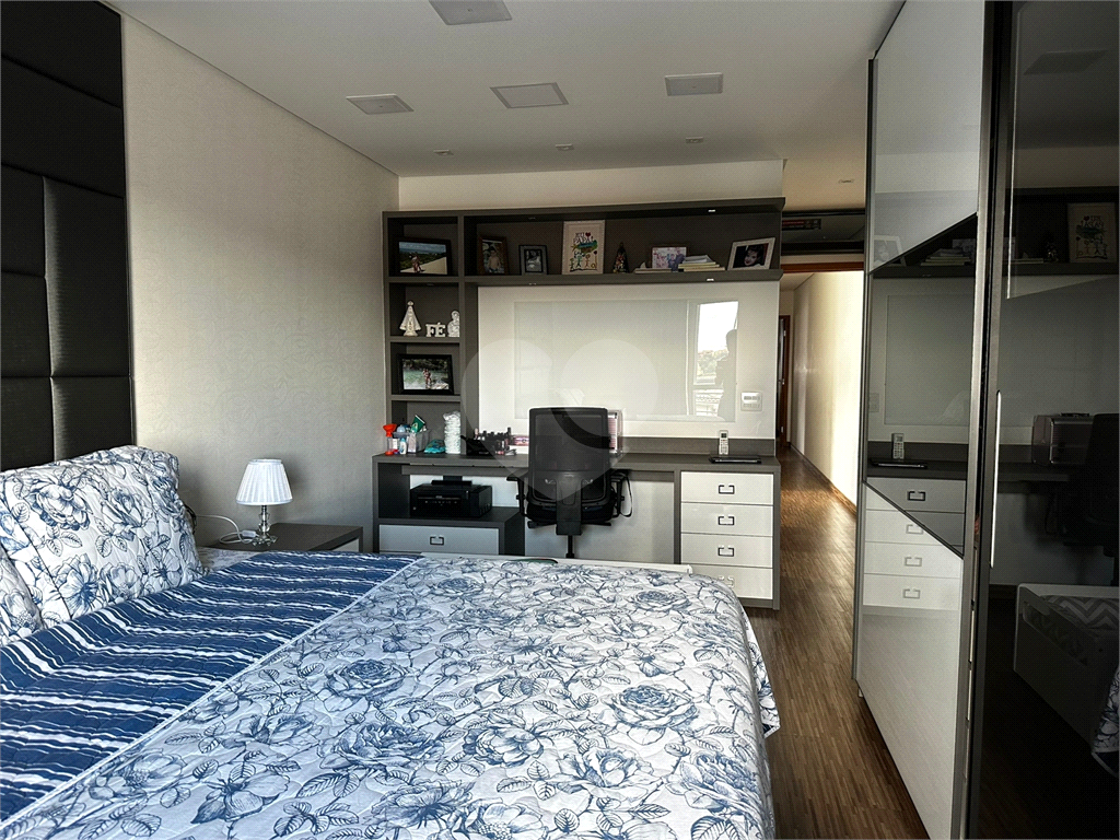 Sobrado a Venda 3 suites
