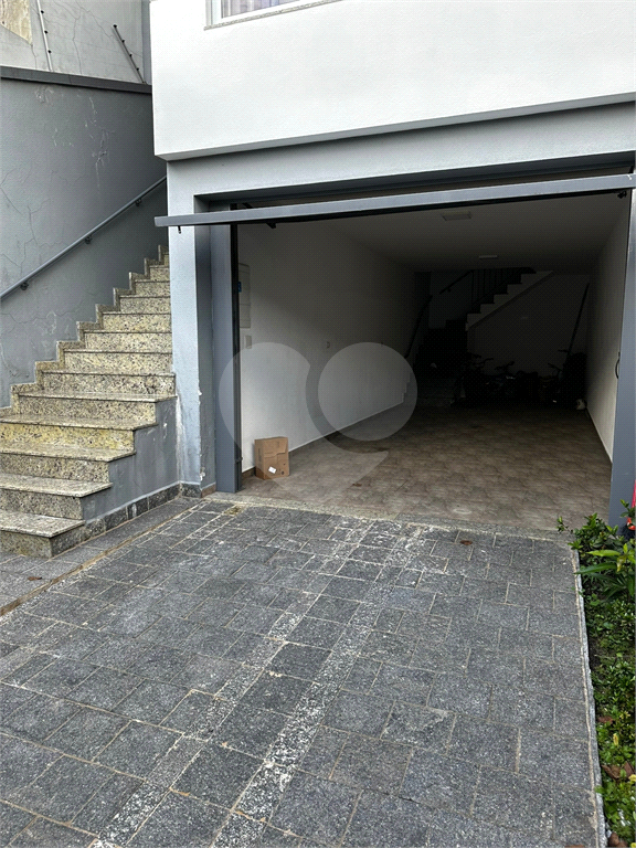 Sobrado a Venda 3 suites