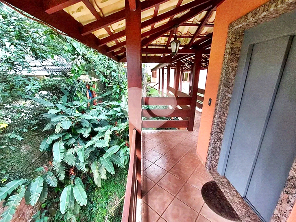 Casa de Condomínio à venda com 4 quartos, 600m² - Foto 23