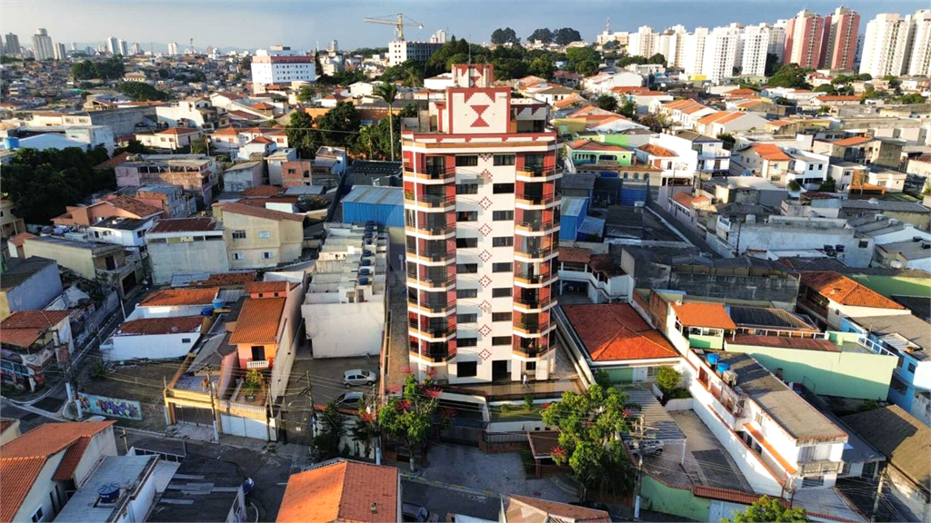 Apartamento à venda e aluguel com 3 quartos, 136m² - Foto 2