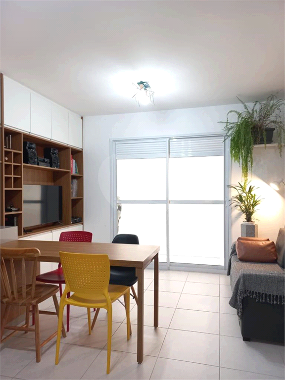 Apartamento à venda com 1 quarto, 37m² - Foto 25