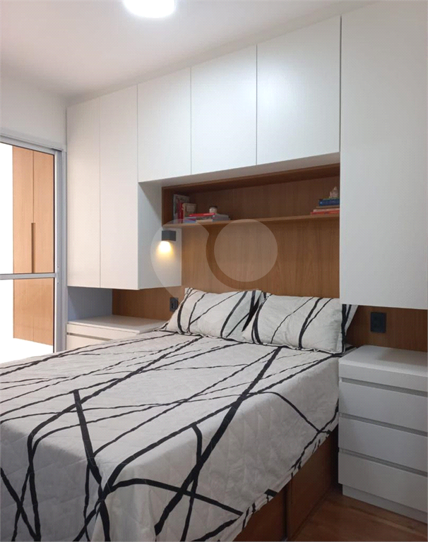 Apartamento à venda com 1 quarto, 37m² - Foto 18