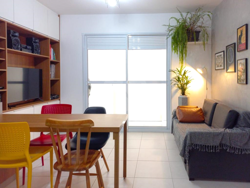 Apartamento à venda com 1 quarto, 37m² - Foto 10