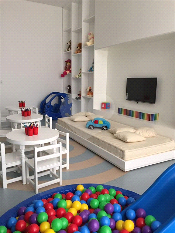 Paraíso - Apartamento com Varanda Gourmet e Lazer de Clube 