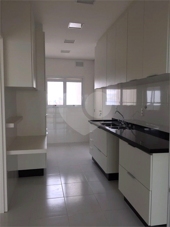 Paraíso - Apartamento com Varanda Gourmet e Lazer de Clube 