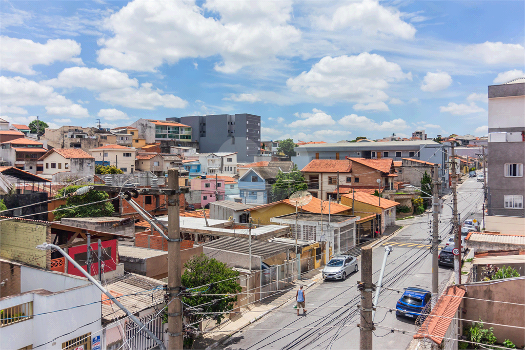 Lindo sobrado novo, bairro Parque Vitoria