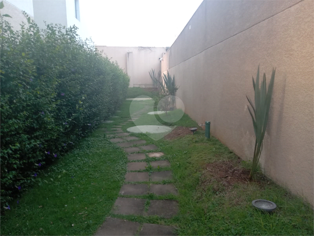 Apartamento garden à venda na Agua Fria com 3 quartos, sendo 1 suíte