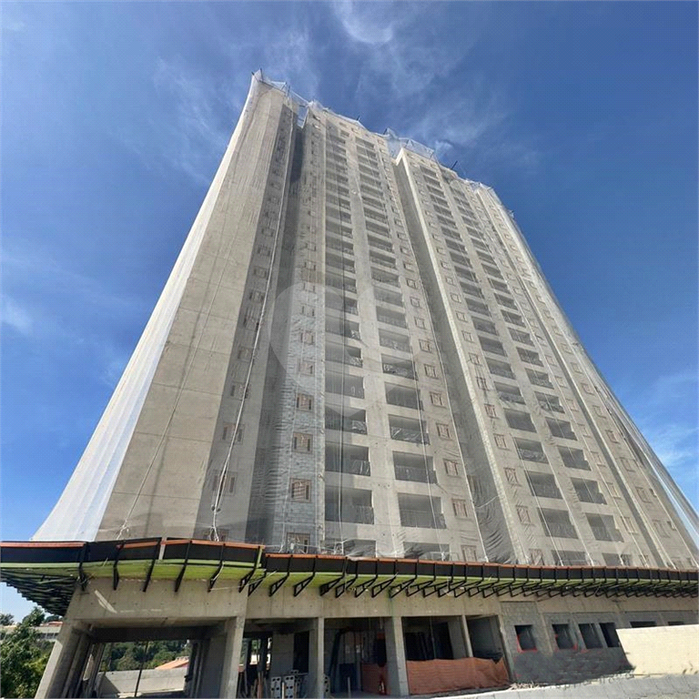 Apartamento novo 5 minutos pé para o Metrô