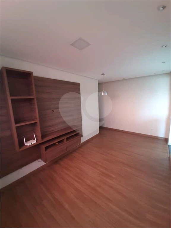 Apartamento à venda com 2 quartos, 47m² - Foto 11