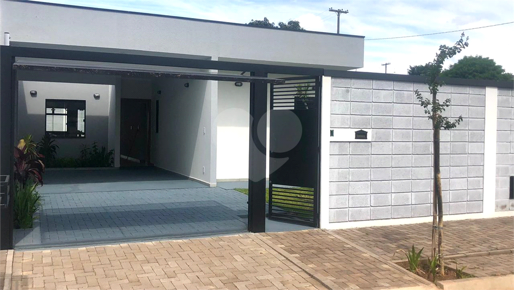 Casa à venda com 3 quartos, 125m² - Foto 3