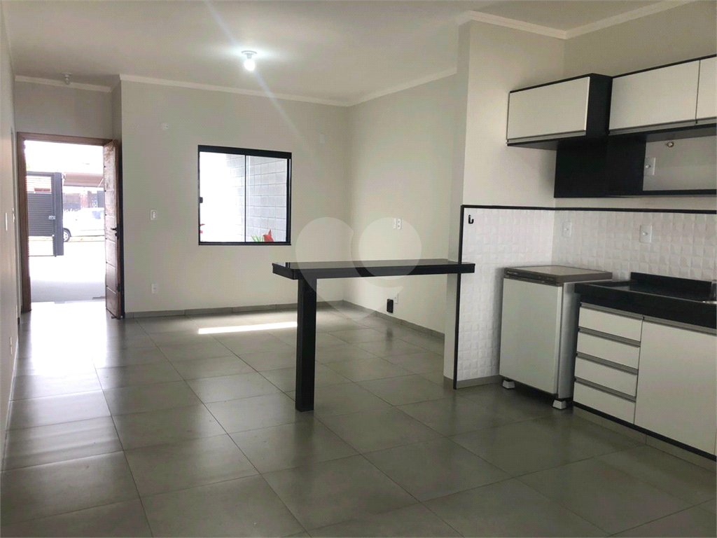 Casa à venda com 3 quartos, 125m² - Foto 11