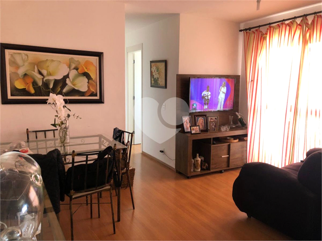 APARTAMENTO em JARDIM LAS VEGAS