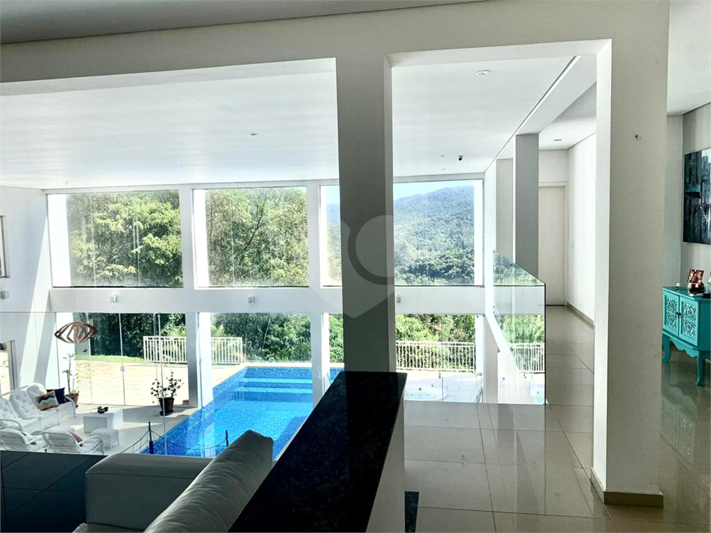 Casa de Condomínio à venda com 4 quartos, 450m² - Foto 8