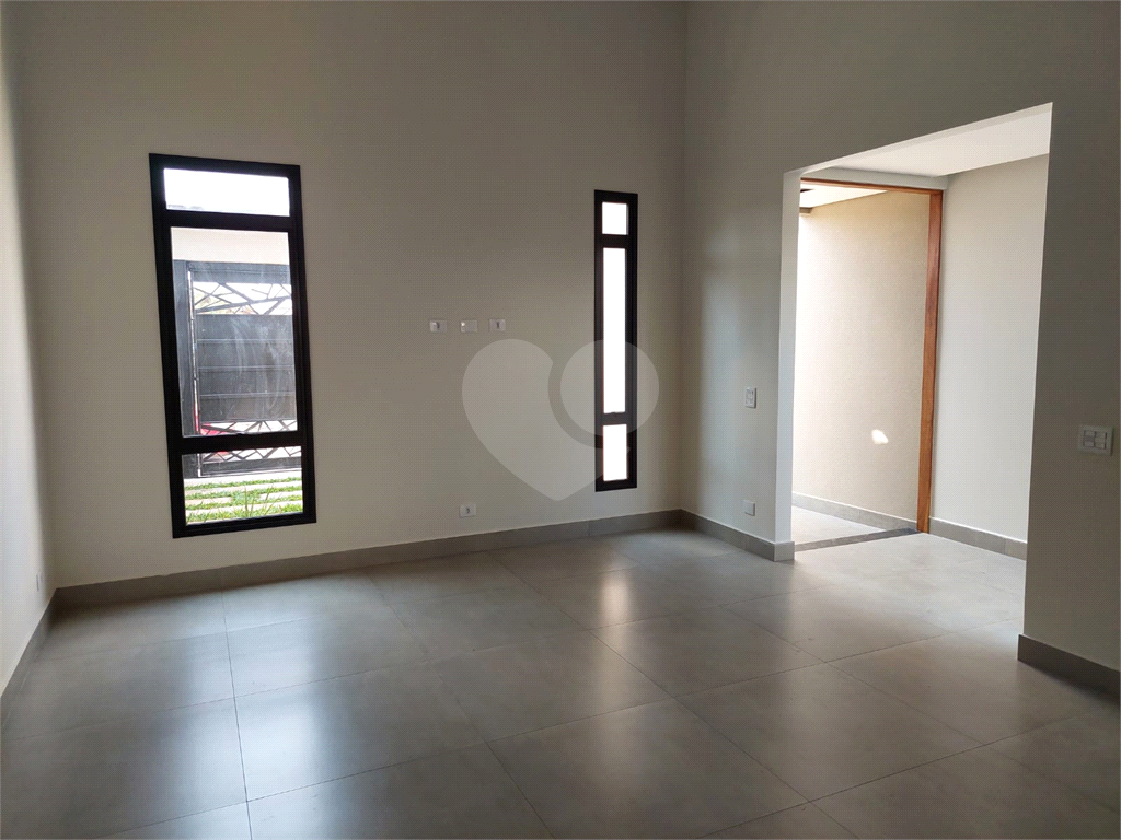 Casa à venda com 3 quartos, 142m² - Foto 8