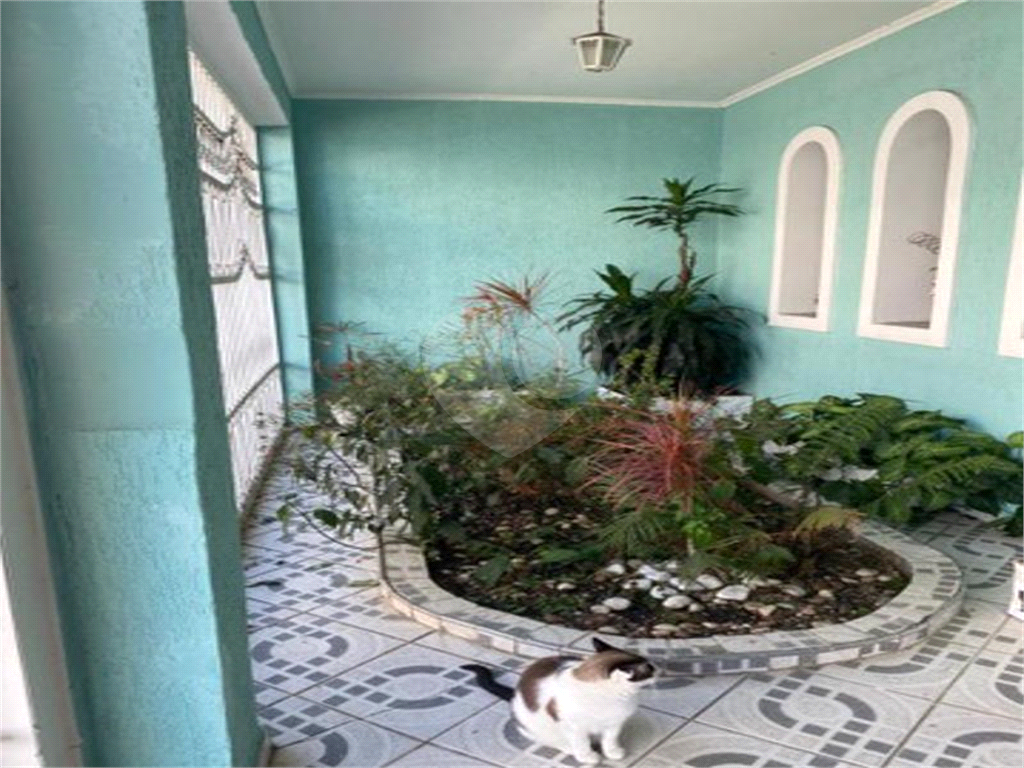 Sobrado com 04 dormitórios no melhor do Carrão!