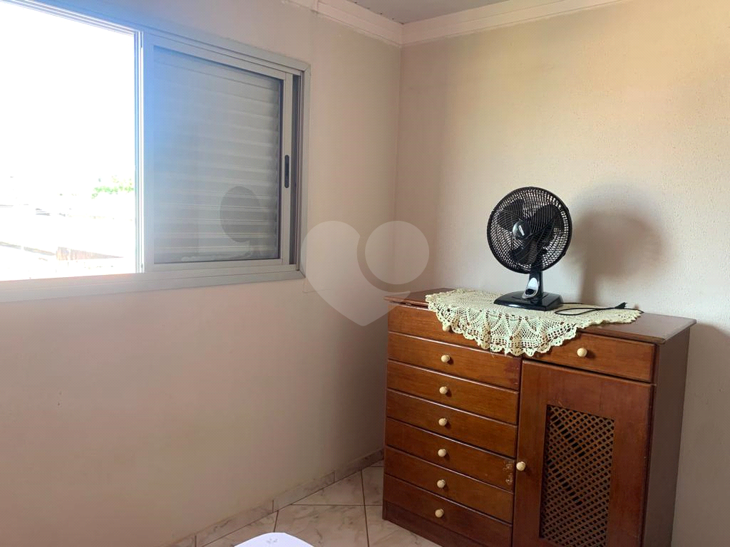 Sobrado à venda com 3 quartos, 175m² - Foto 2