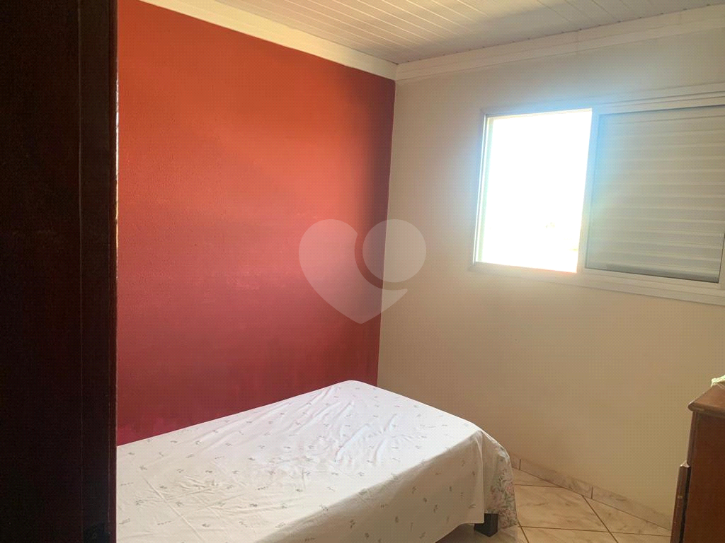 Sobrado à venda com 3 quartos, 175m² - Foto 1