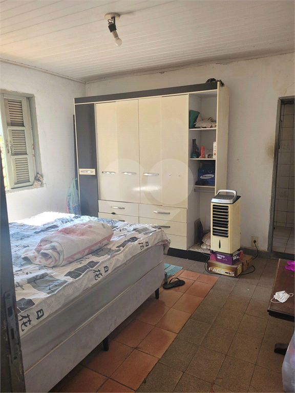 DOIS DORM E VAGA NA REGIAO DA DELEGACIA 39DP