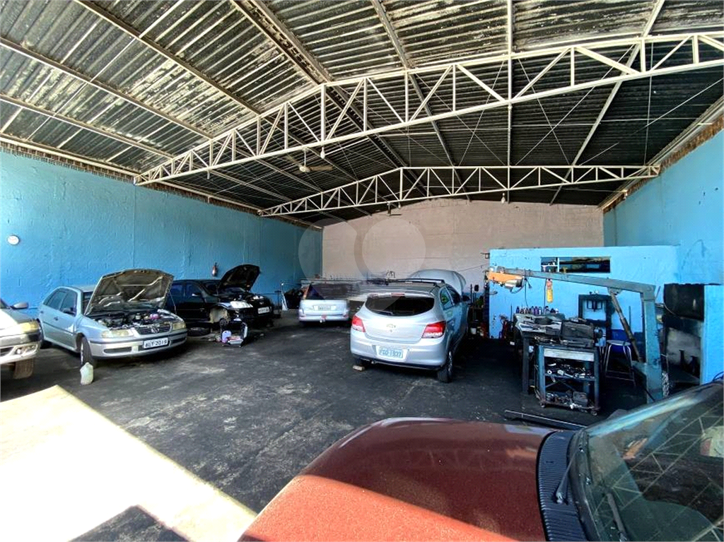 Depósito-Galpão-Armazém à venda, 231m² - Foto 1
