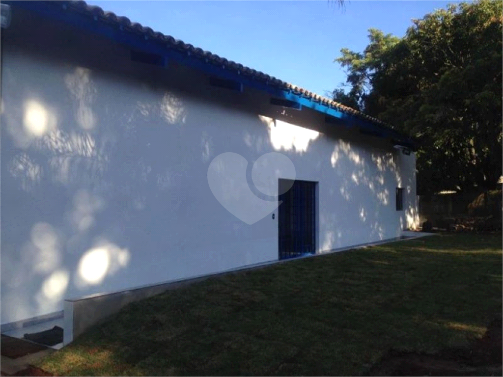 Chácara para alugar com 4 quartos, 736m² - Foto 2