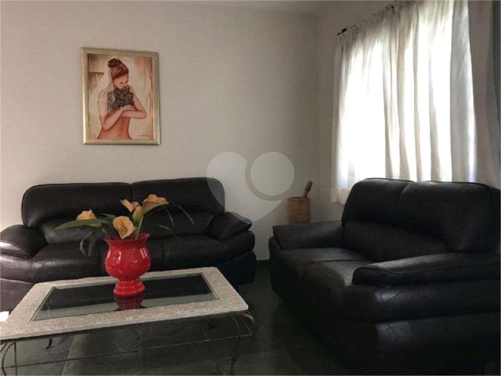 Chácara para alugar com 4 quartos, 736m² - Foto 18