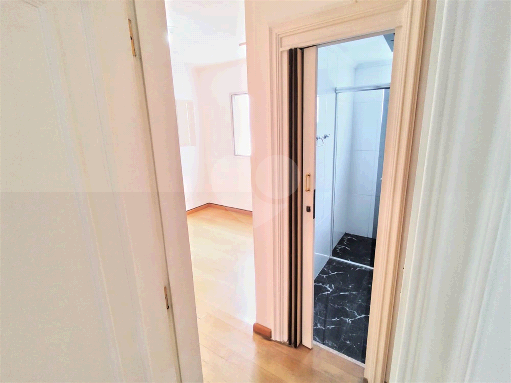 APARTAMENTO em SANTANA