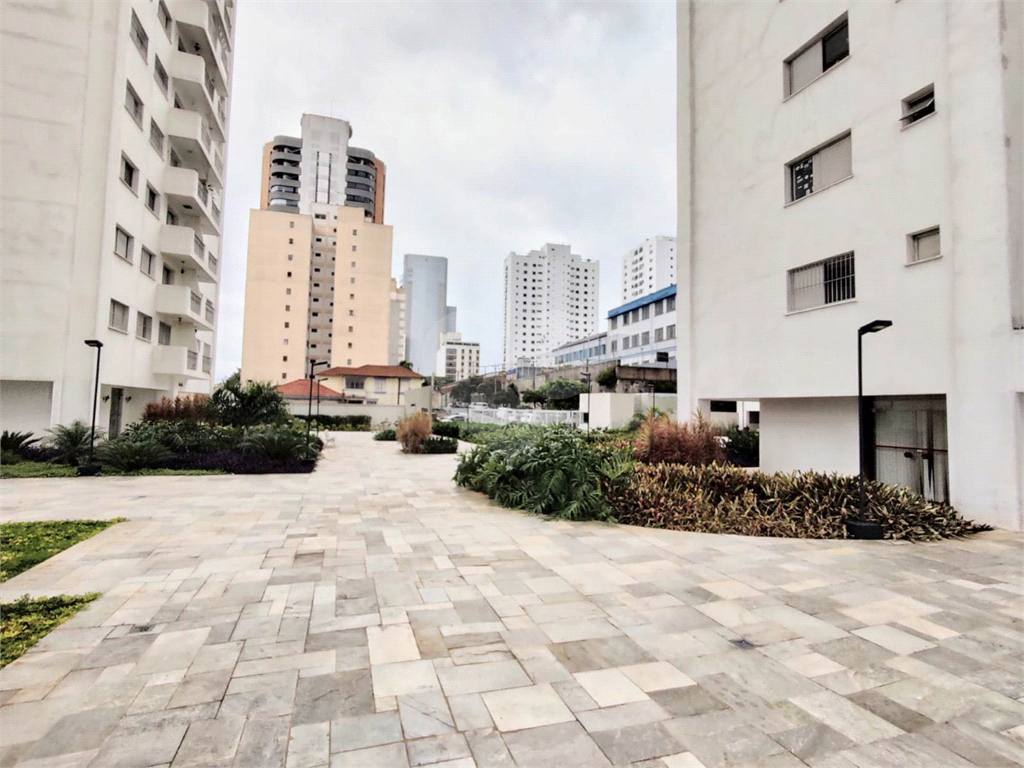 APARTAMENTO em SANTANA