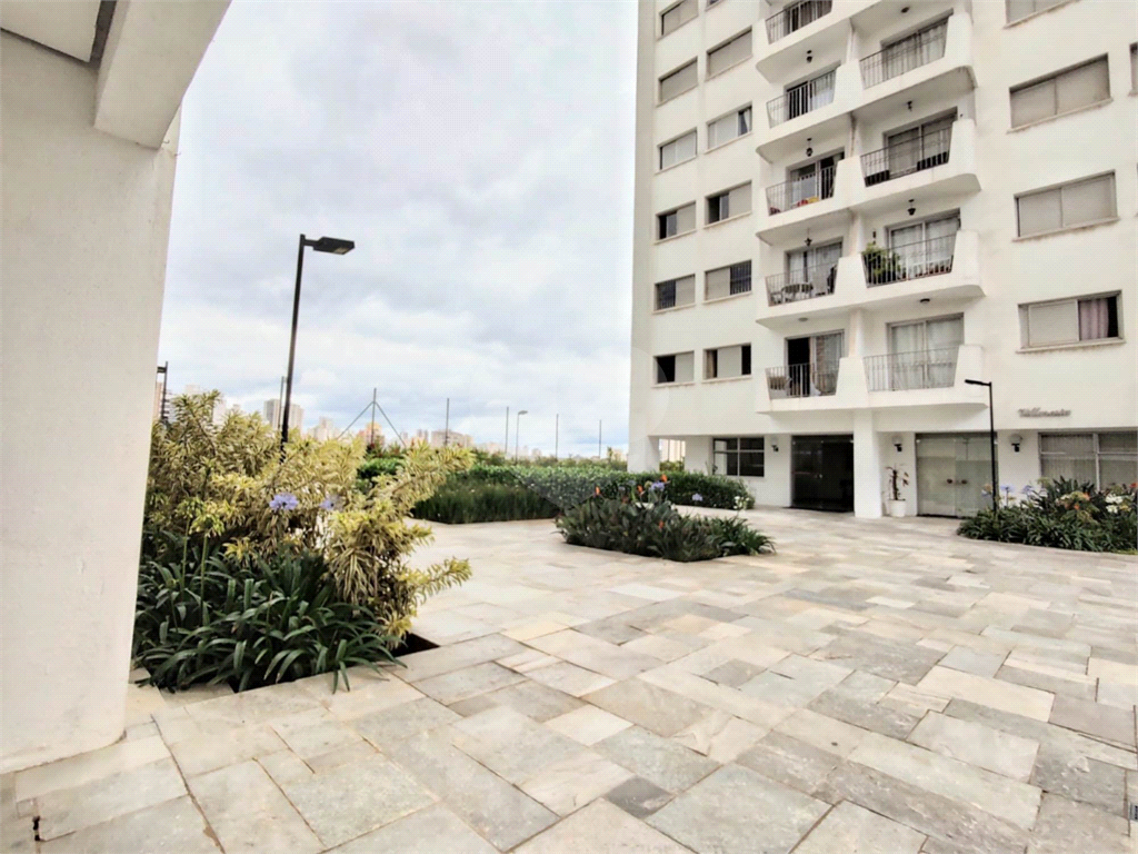 APARTAMENTO em SANTANA