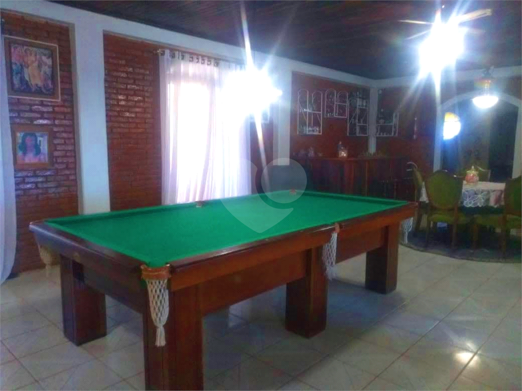 CHACARA FORMADA, 3 DORM, 2 PISCINAS, QUADRA, GRAMADO