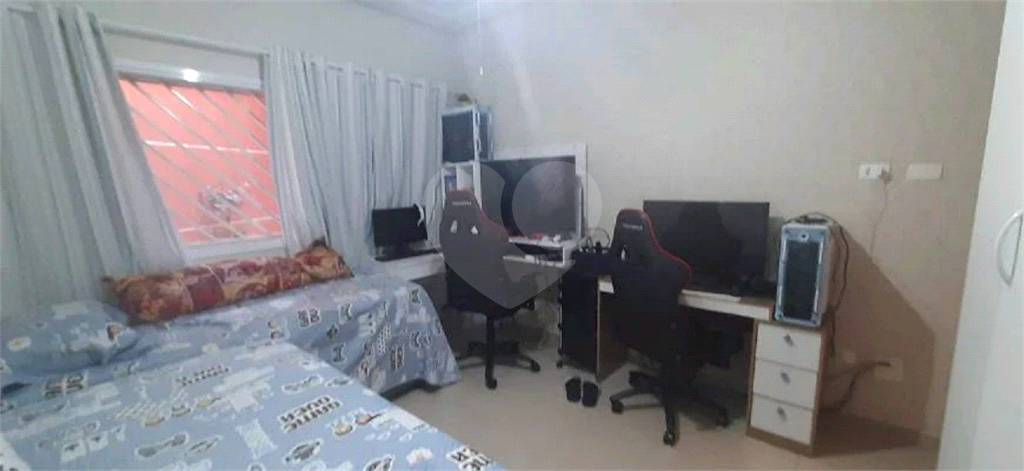 LINDA CASA NO BAIRRO DO LIMÃO COM 3 DORMITÓRIOS 