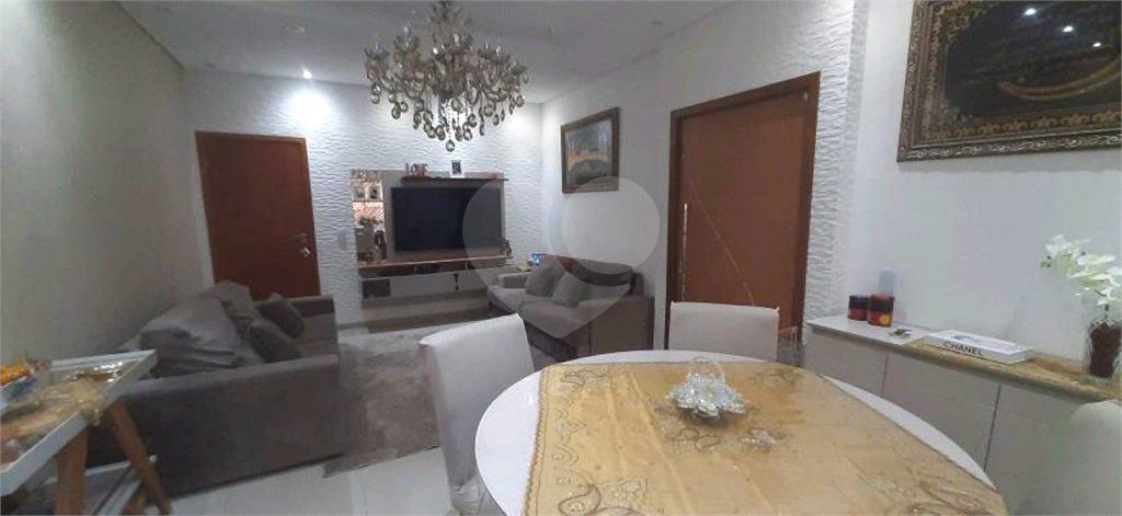 LINDA CASA NO BAIRRO DO LIMÃO COM 3 DORMITÓRIOS 