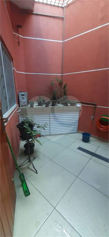 LINDA CASA NO BAIRRO DO LIMÃO COM 3 DORMITÓRIOS 